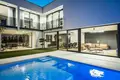 4 bedroom house 220 m² Opcina Medulin, Croatia