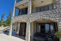 Casa 3 habitaciones 240 m² en Przno, Montenegro