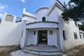 Dom 5 pokojów 639 m² Dos Hermanas, Hiszpania
