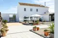 Haus 7 Schlafzimmer 600 m² Dos Hermanas, Spanien