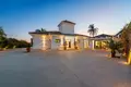 4 bedroom house 248 m² San Pedro Alcantara, Spain