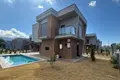 Дом 4 комнаты 160 м² Кушадасы, Турция