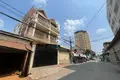 Дом 6 комнат 131 м² Sangkat Phsar Daeum Thkov, Камбоджа