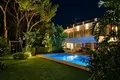 6 bedroom house 537 m² Artola, Spain