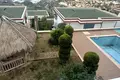 Villa de 5 habitaciones 260 m² en Alanya, Turquía
