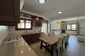 4 bedroom apartment 290 m² in Parekklisia, Cyprus