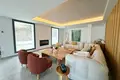 4 bedroom house 277 m² Dos Hermanas, Spain