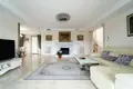 5-Schlafzimmer-Villa  Artola, Spanien