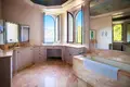 6-Schlafzimmer-Villa 990 m² in Frankreich, Frankreich
