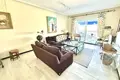 Mieszkanie 2 pokoi 120 m² Marbella, Hiszpania