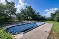 Haus 8 zimmer 637 m² Kavac, Montenegro
