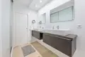 Mieszkanie 2 pokoi 115 m² San Pedro Alcantara, Hiszpania