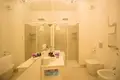 Mieszkanie 4 pokoi 75 m² Wenecja, Włochy