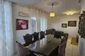 Haus 4 Schlafzimmer 458 m² Dos Hermanas, Spanien