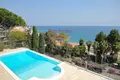Вилла 6 комнат 350 м² Ospedaletti, Италия