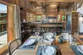 Chalet 7 rooms 225 m² in Saint Georges sur Allier, France