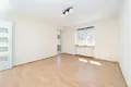 Mieszkanie 3 pokoi 54 m² Kraków, Polska
