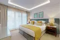 3 bedroom apartment 161 m² in London, United Kingdom