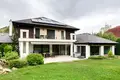 4 bedroom Mansion 420 m² Solymar, Hungary