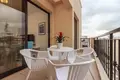 Hôtel 895 m² à Dromolaxiá, Chypre