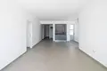 Mieszkanie 3 pokoi 122 m² Empa, Cypr