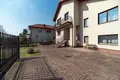 Дом 10 комнат 592 м² Варшава, Польша