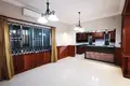 4 room villa 336 m² in Sangkat Phsar Daeum Thkov, Cambodia