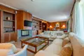 Villa 30 habitaciones 959 m² Sveti Stefan, Montenegro
