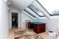 Дом 5 комнат 340 м² в Юрмале, Латвия
