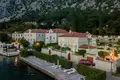 5-Schlafzimmer-Villa 530 m² Kunje, Montenegro