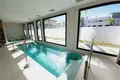 Mieszkanie 3 pokoi 170 m² Mijas, Hiszpania
