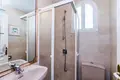 4 bedroom house 350 m² Dos Hermanas, Spain