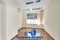 Oficina 283 m² en Minsk, Belarús