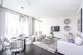 2 bedroom apartment 7 m² in London, United Kingdom
