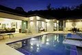 Wohnung 4 Schlafzimmer 300 m² Rawai, Thailand