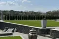 Haus 4 zimmer 1 000 m² Switle, Ukraine