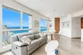 Barrio residencial Appartement de luxe en premiere ligne face a la mer