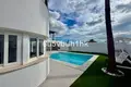 Дом 4 спальни 550 м² Benalmadena, Испания