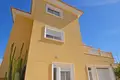 3-Schlafzimmer-Villa 450 m² el Campello, Spanien