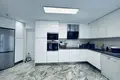 Apartamento 3 habitaciones 210 m² Dos Hermanas, Španjolska