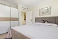 Mieszkanie 2 pokoi 102 m² Casares, Hiszpania