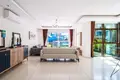 4 bedroom apartment 225 m² Kestel, Turkey