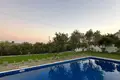 Willa 4 pokoi 290 m² w Moni, Cypr