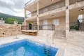 Villa de tres dormitorios 204 m² Herceg Novi, Montenegro