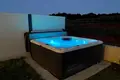 6 bedroom house 224 m² Grad Porec, Croatia