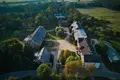 Многоуровневые квартиры 30 комнат 1 600 м² Klocksin, Германия