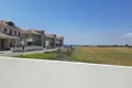 Инвестиционная 1 387 м² Перволия, Кипр