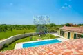 4 bedroom house 240 m² Mihelici, Croatia