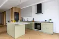 Propiedad comercial 80 m² en Varsovia, Polonia