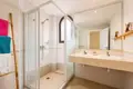 4 bedroom apartment 161 m² Dos Hermanas, Spain